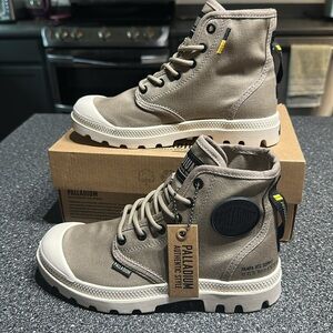 Brand new Palladium high top boot in women’s size 5.5
